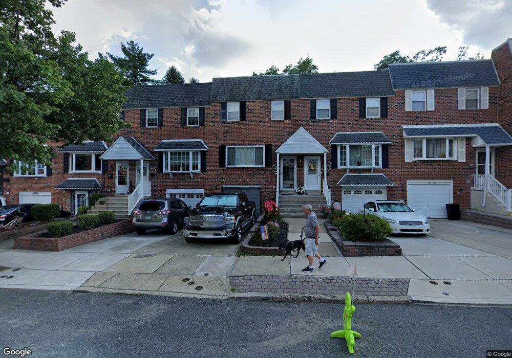 4726 Saint Denis Dr, Philadelphia, PA 19114 - photo 1