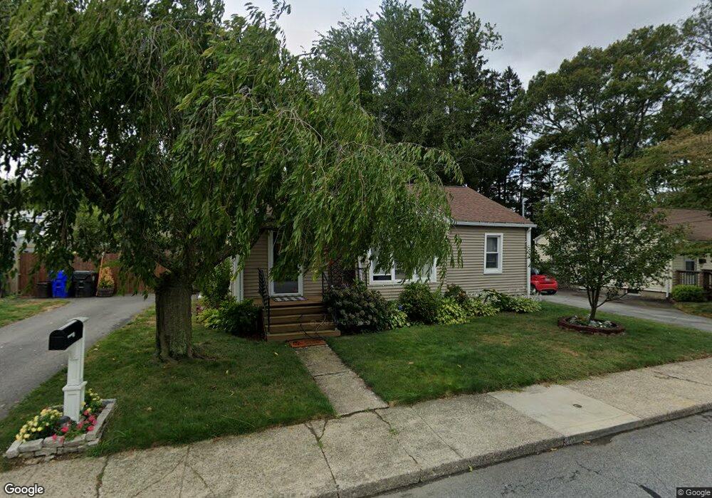 87 Lexington Ave, West Warwick, RI 02893 - photo 1