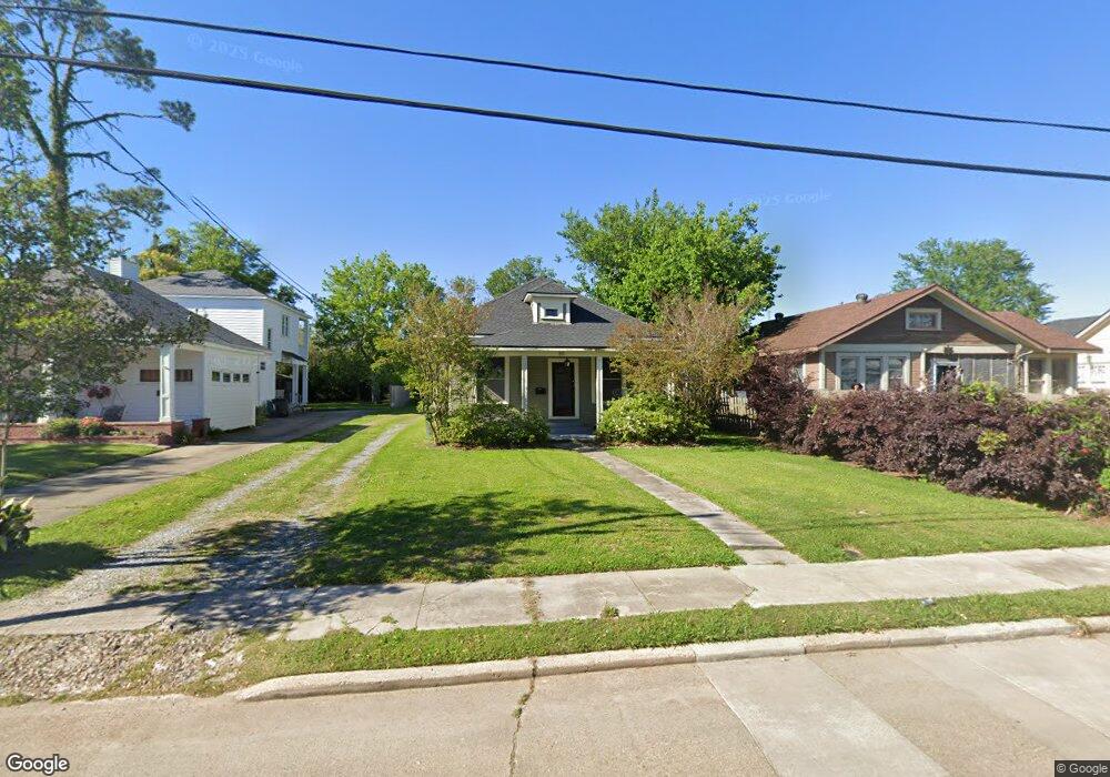 811 Clarence St, Lake Charles, LA 70601 - photo 1