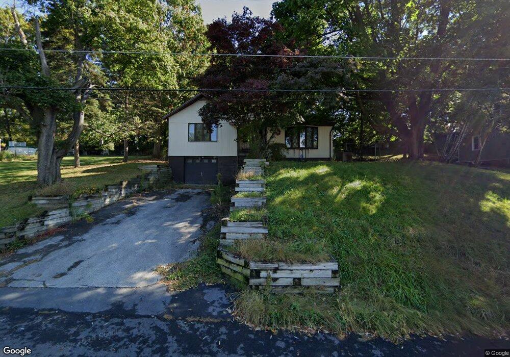 46 Longview Rd, Poughkeepsie, NY 12603 - photo 1