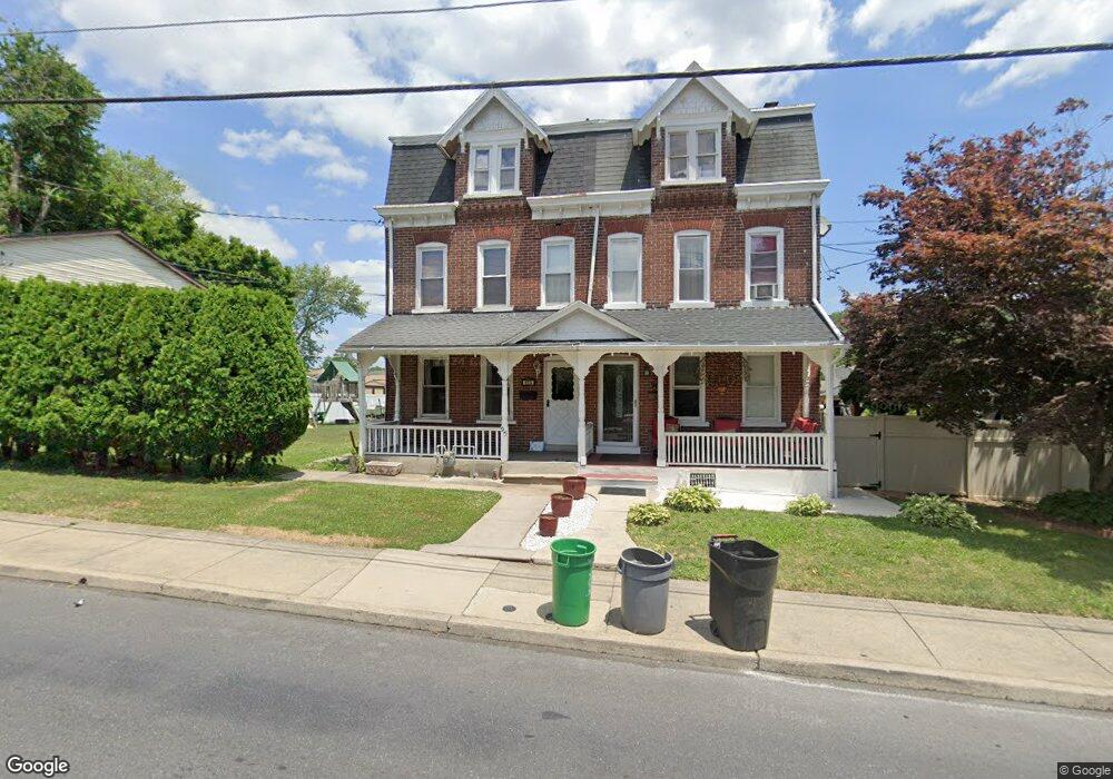 915 S Filmore St, Allentown, PA 18103 - photo 1