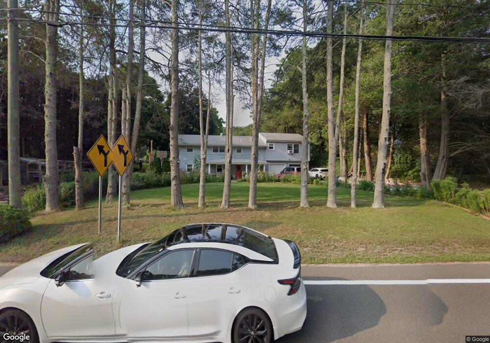 7 Old Post Rd, Old Lyme, CT 06371 - photo 1