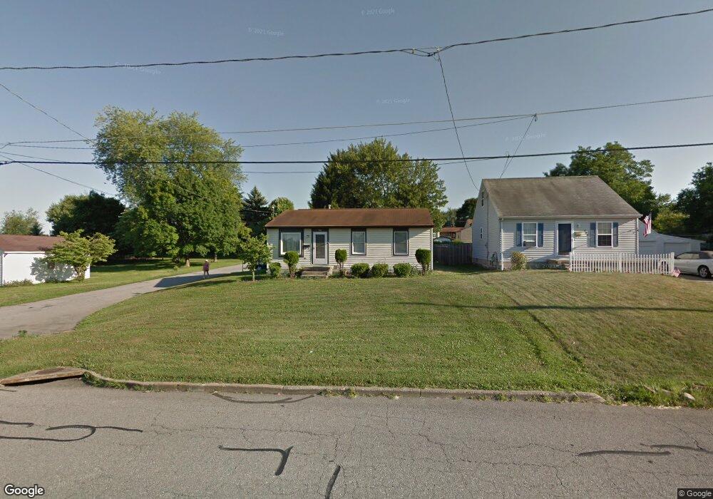 488 Como St, Struthers, OH 44471 - photo 1