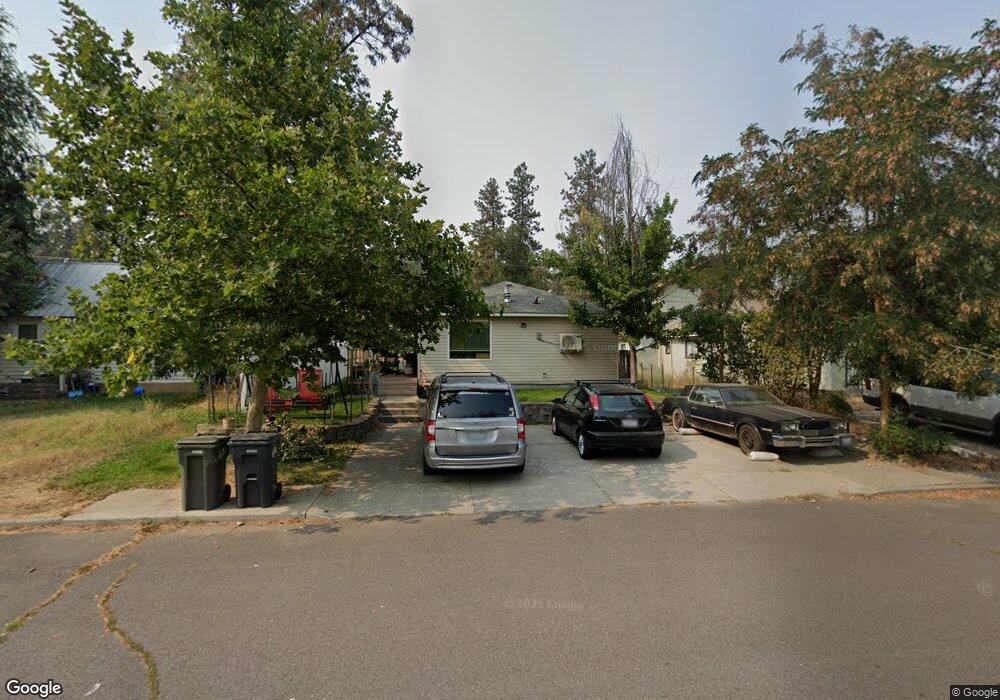 122 W 3rd St, Cheney, WA 99004 - photo 1