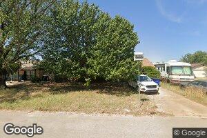 205 Comanche Dr, Comanche, OK 73529