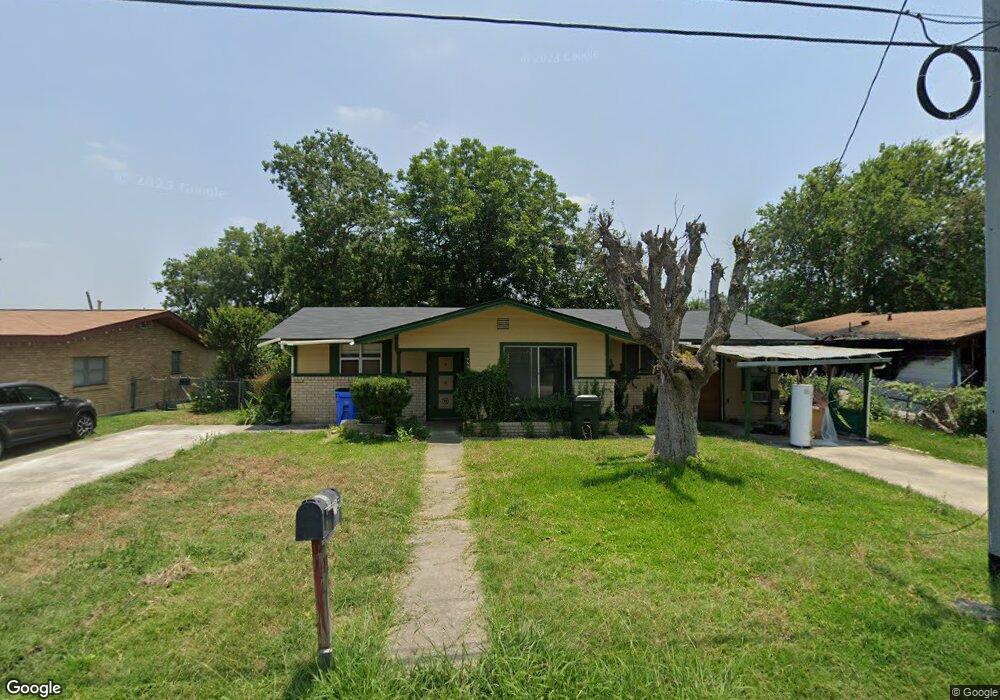 959 E Pine St, Seguin, TX 78155 - photo 1