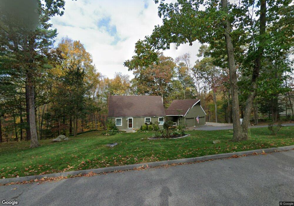 1319 Diamond Lake Rd, Glastonbury, CT 06033 - photo 1