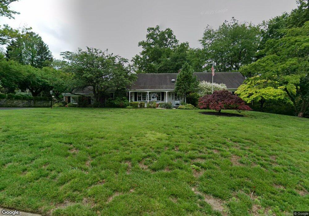 852 Thomas Rd, Lafayette Hill, PA 19444 - photo 1