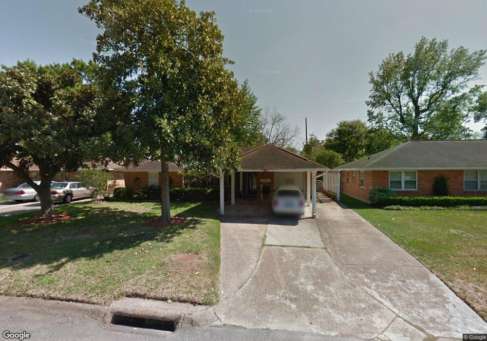 2107 Chantilly Ln, Houston, TX 77018 - photo 1