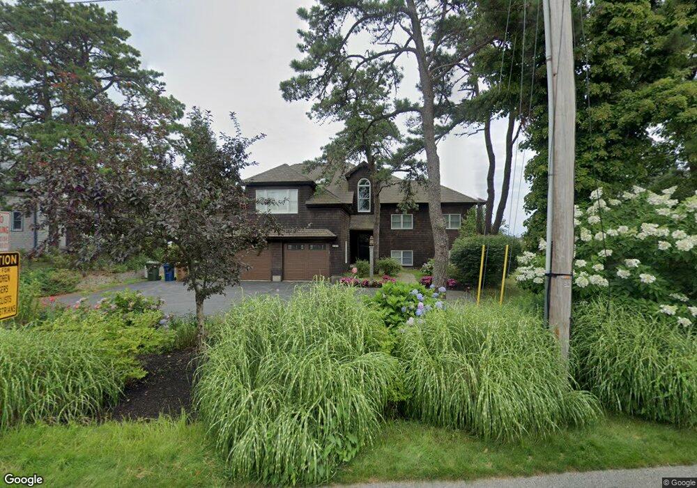 333 Seaside Ave, Saco, ME 04072 - photo 1