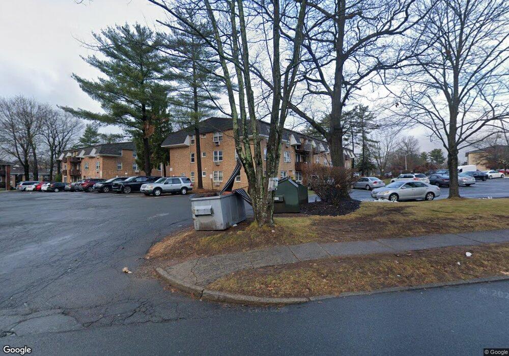 178 Kearsing Pkwy unit 178, Monsey, NY 10952 - photo 1