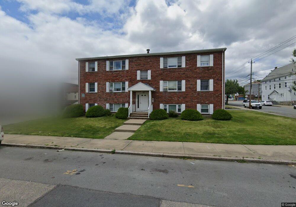 135 Montaup St unit A, Fall River, MA 02724 - photo 1