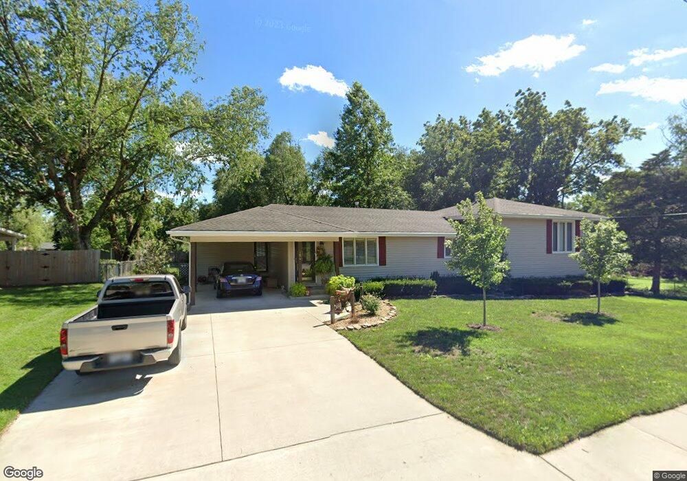 306 E Cherry St, Nixa, MO 65714 - photo 1