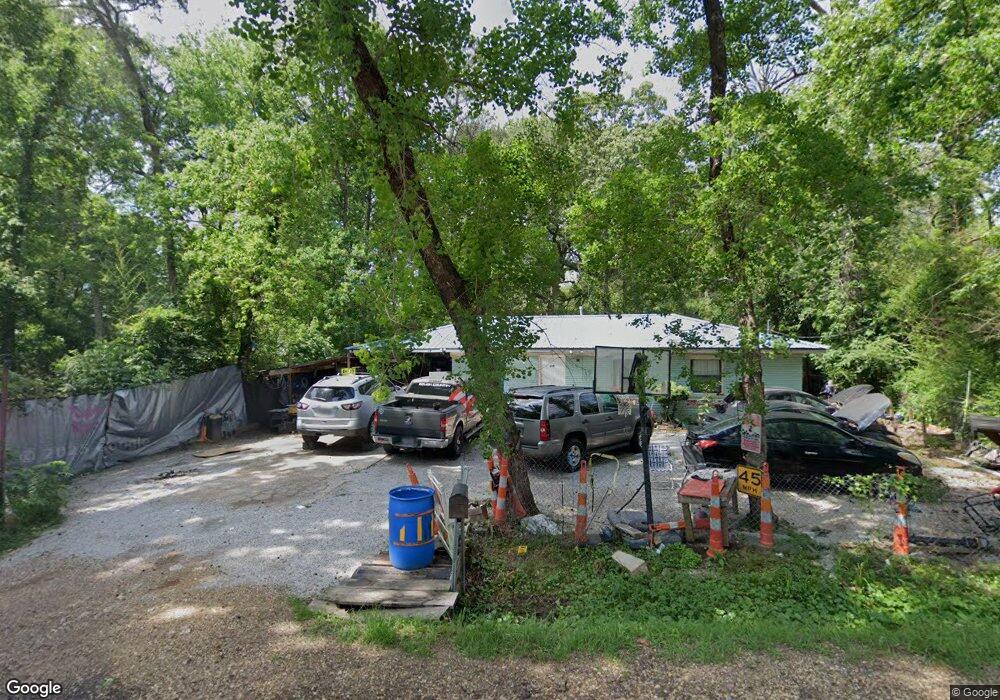 135 Walker Dr, Pineville, LA 71360 - photo 1