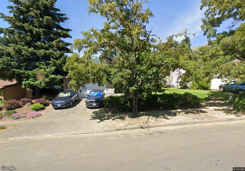 9750 SW New Forest Dr, Beaverton, OR 97008 - photo 1