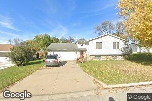 1216 Howard St, Aplington, IA 50604