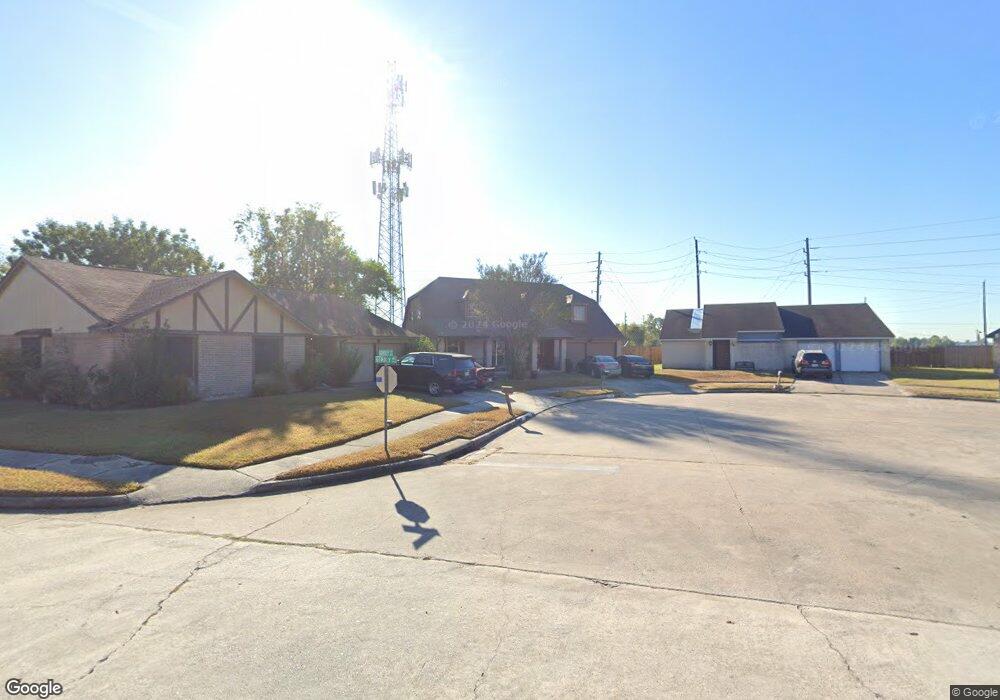 11306 Hombly Ct, Houston, TX 77066 - photo 1