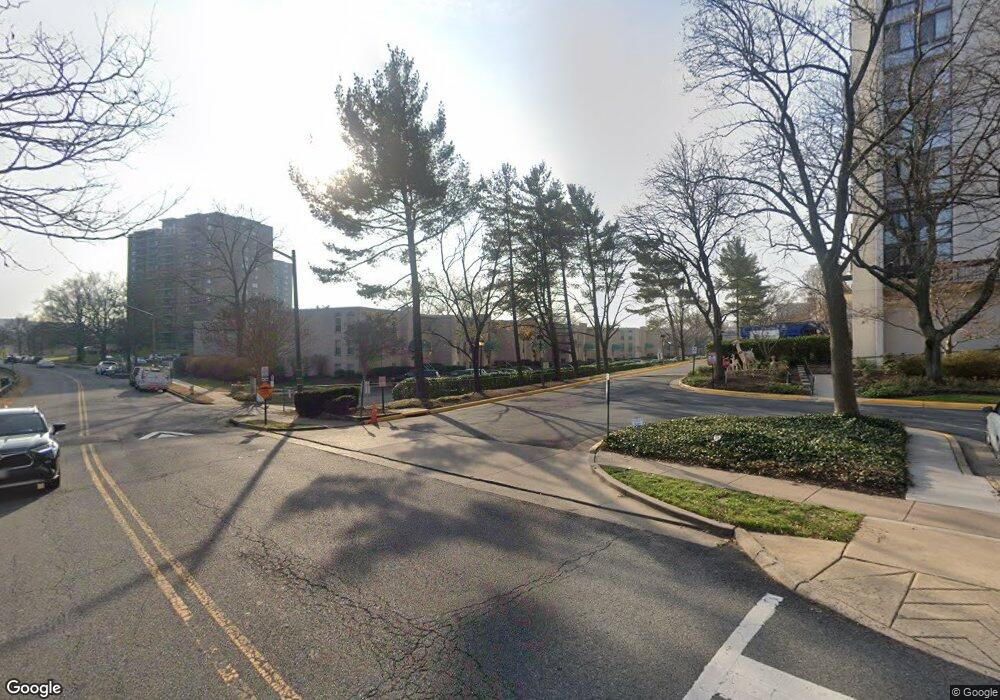 35 Canterbury Square unit 301, Alexandria, VA 22304 - photo 1