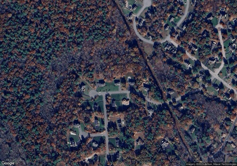 9 Puffer Dr unit 19, Mendon, MA 01756 - photo 1