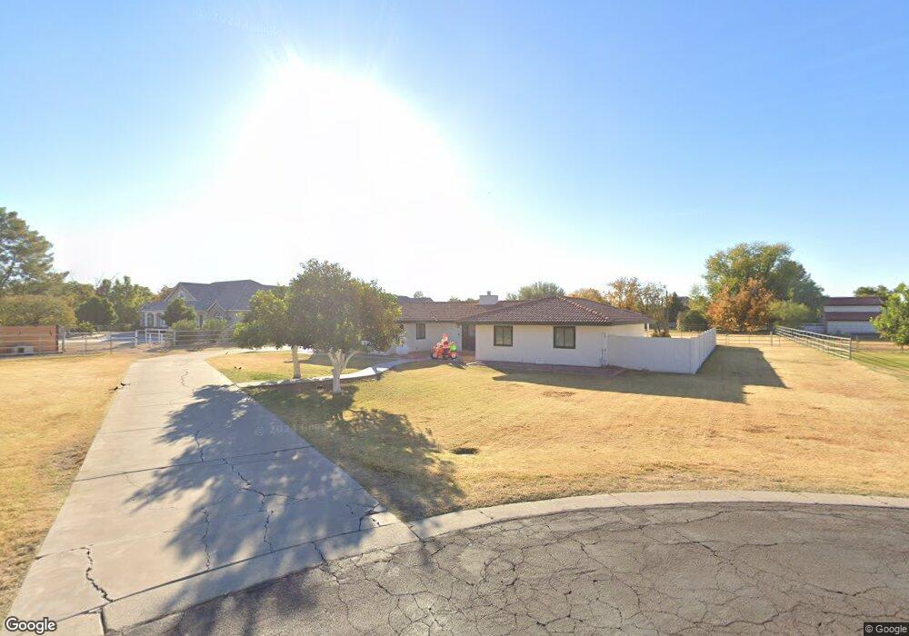 2143 E Vaughn Ave, Gilbert, AZ 85234 - photo 1