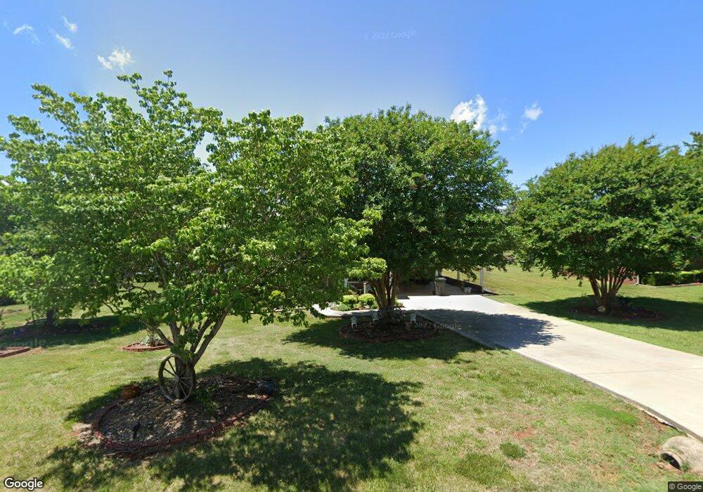 147 Devon Ln, Statesville, NC 28625 - photo 1