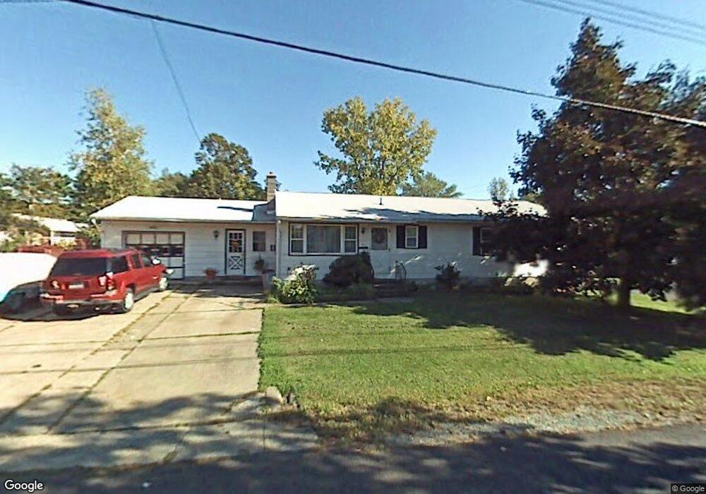 11 Donnelly Dr, Rensselaer, NY 12144 - photo 1