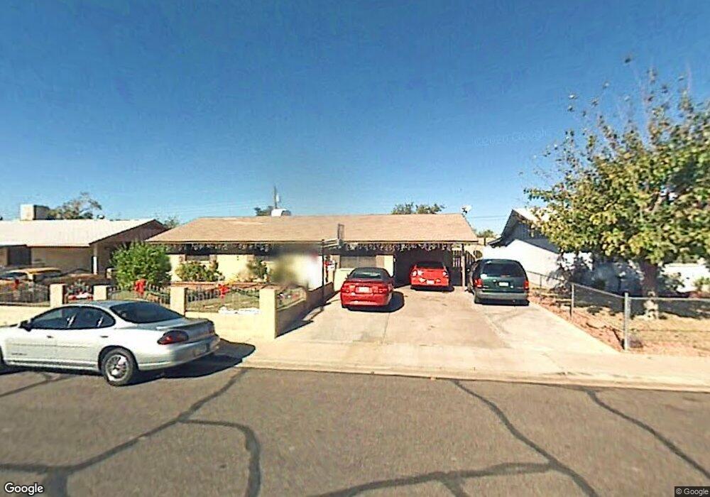 208 E Hoover Ave, Mesa, AZ 85210 - photo 1