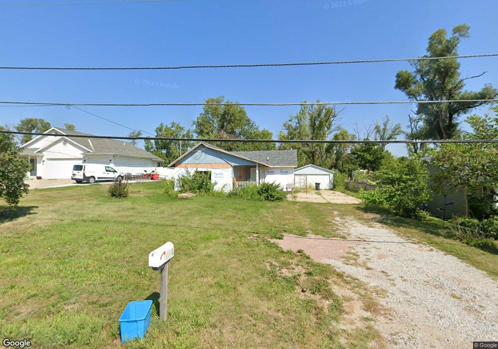 3624 Crestwood Dr NW, Cedar Rapids, IA 52405 - photo 1