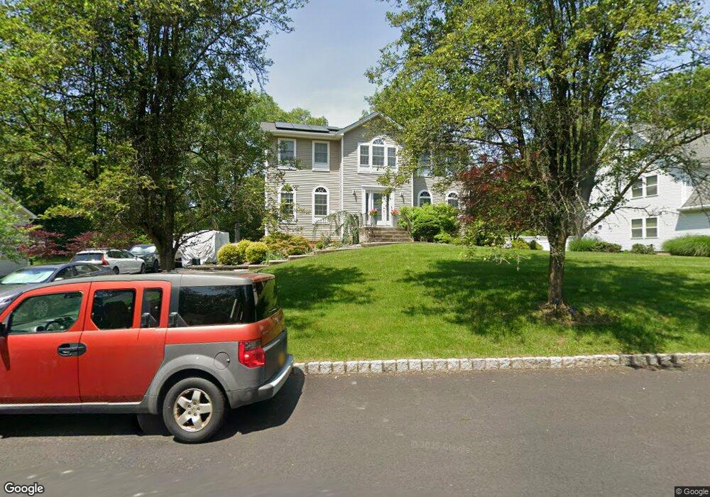 14 Flower Ln, Valley Cottage, NY 10989 - photo 1