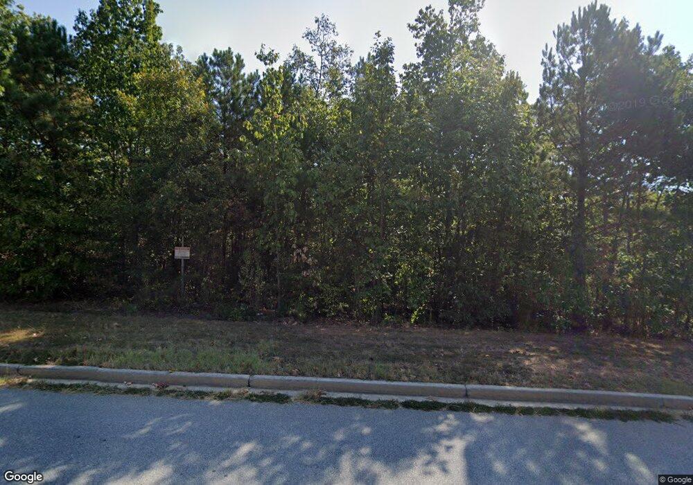 129 Oak Ridge Dr, Barnesville, GA 30204 - photo 1