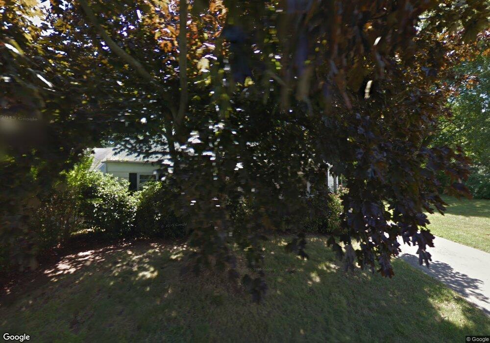 32 Sea Crest Ave, Niantic, CT 06357 - photo 1