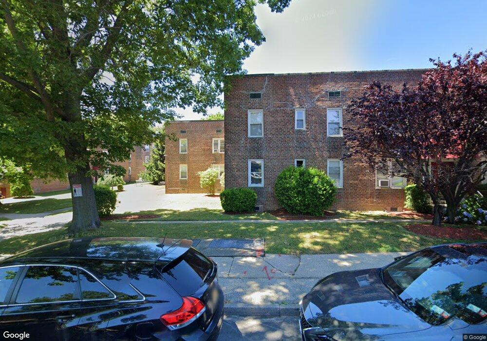 1555 Central Park Ave unit H3, Yonkers, NY 10710 - photo 1