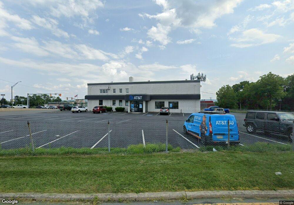 1906 Macarthur Rd unit rear, Whitehall, PA 18052 - photo 1