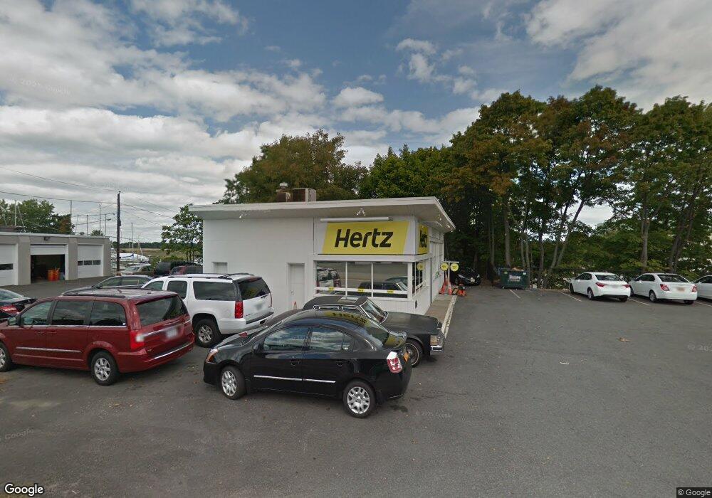 686 Southern Artery, Quincy, MA 02169 - photo 1