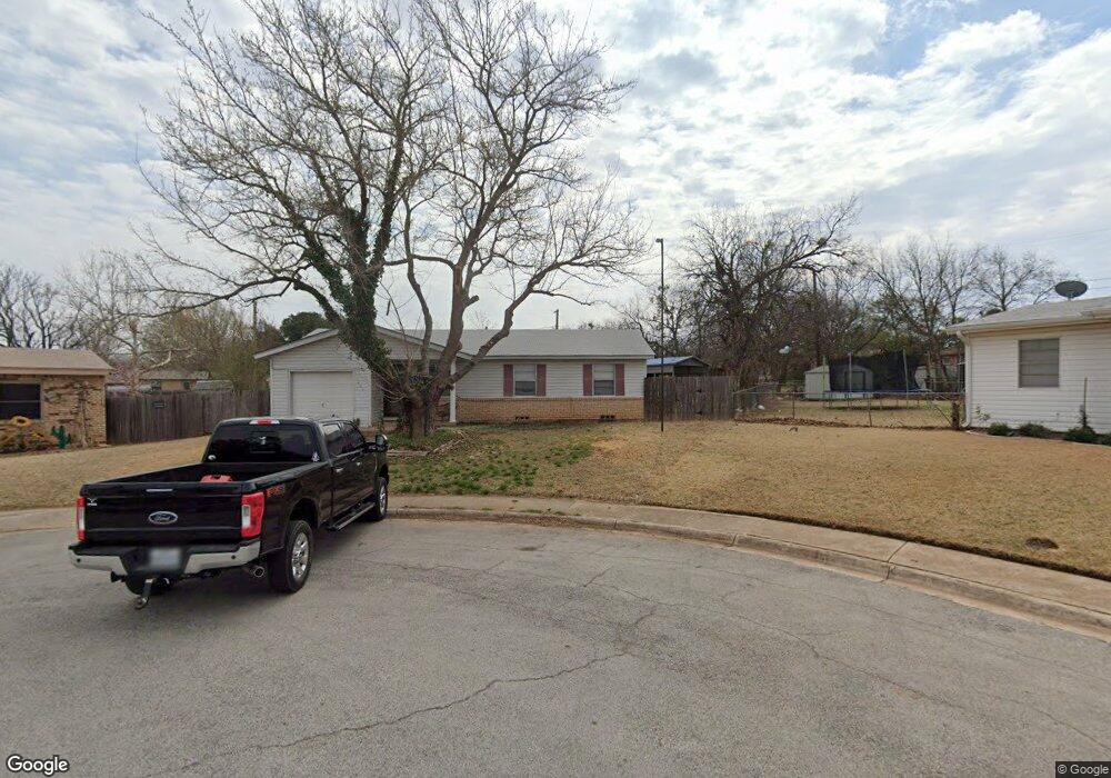 1401 Pratt Ct, Wichita Falls, TX 76302 - photo 1