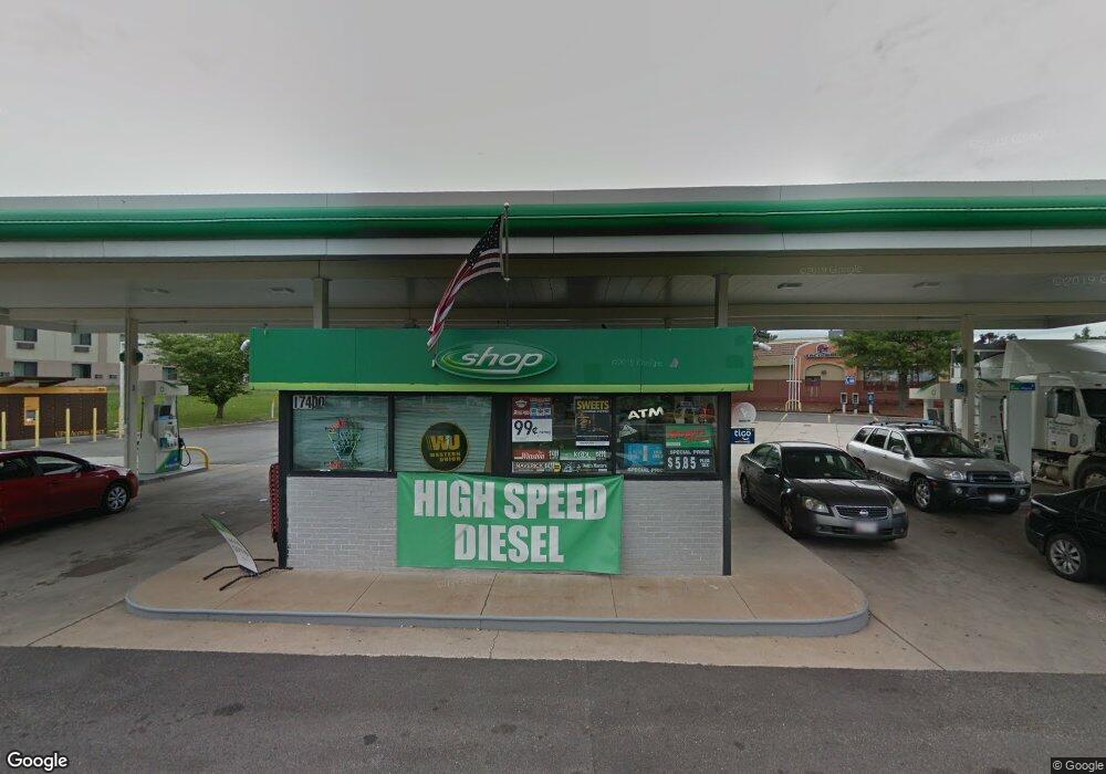 17400 Jefferson Davis Hwy, Dumfries, VA 22026 - photo 1