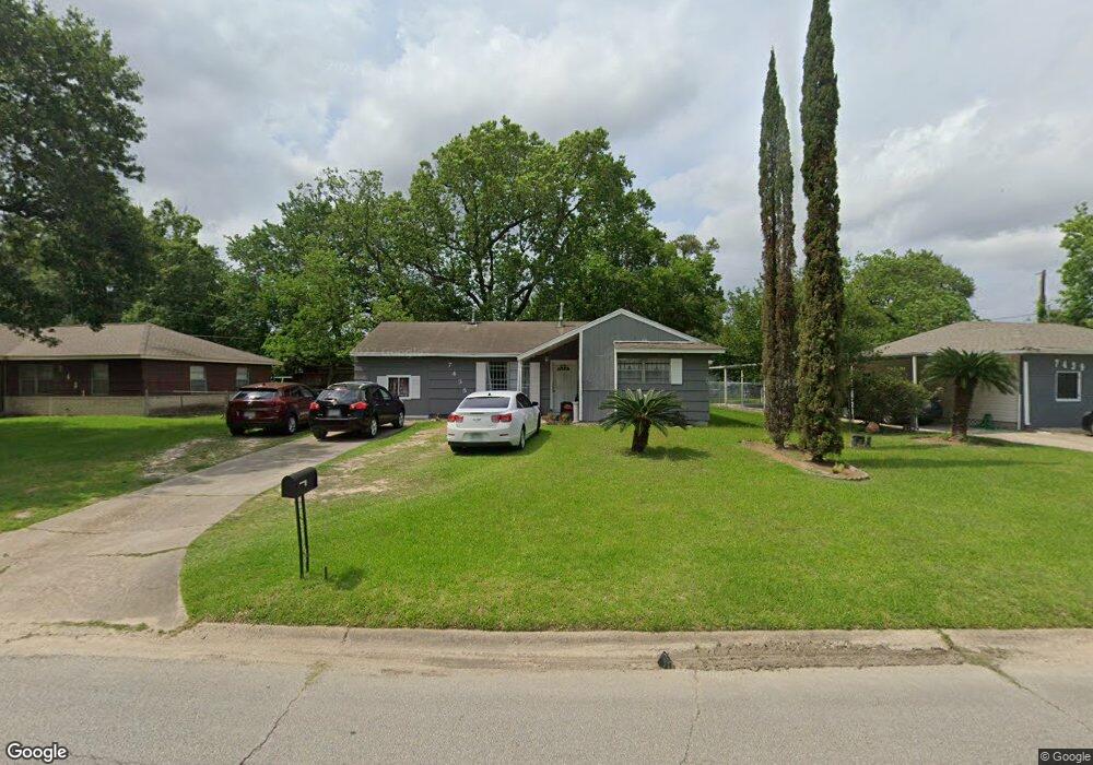 7435 Bretshire Dr, Houston, TX 77016 - photo 1