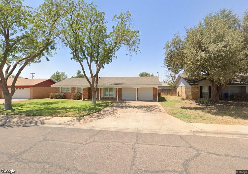 708 W Spruce Ave, Midland, TX 79705 - photo 1