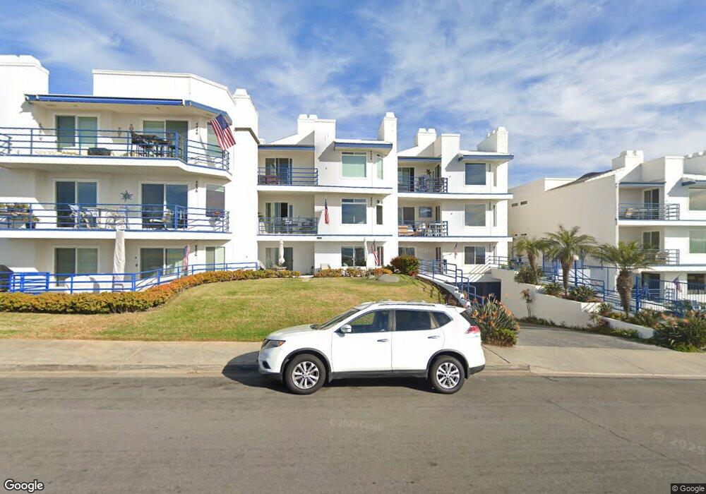 245 Chinquapin Ave unit 3, Carlsbad, CA 92008 - photo 1