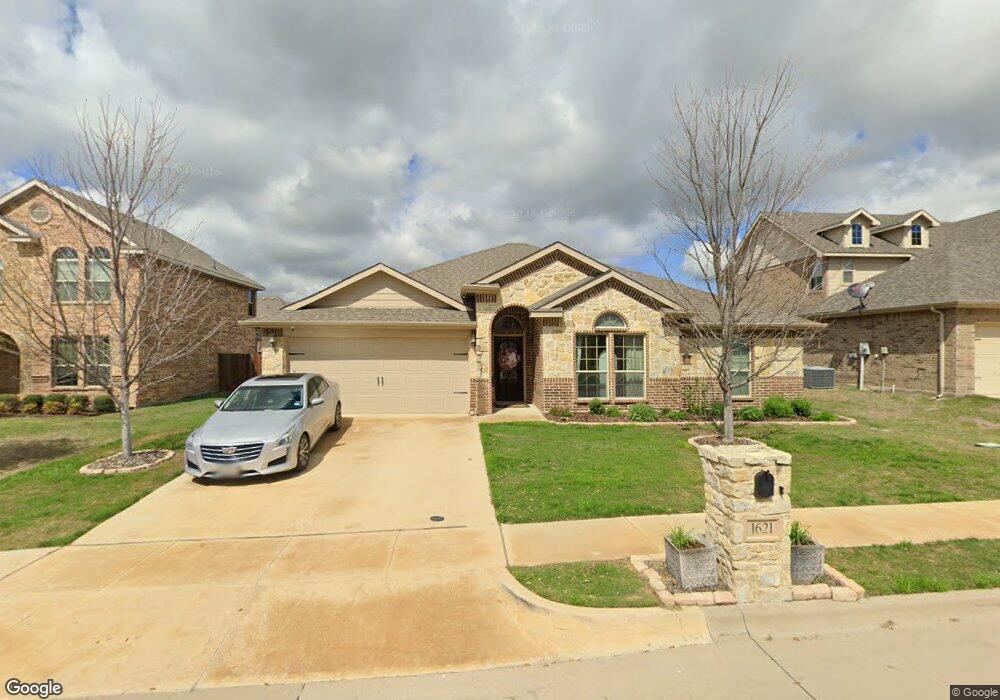 1621 Signature Dr, Weatherford, TX 76087 - photo 1