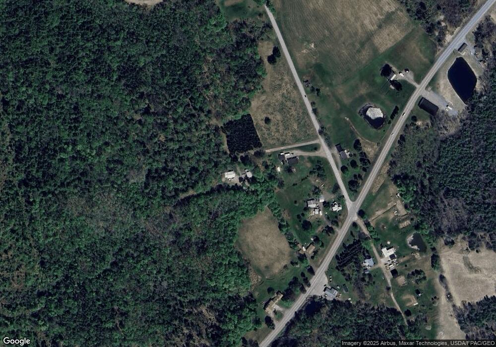 6 Silvers Mills Rd, Dexter, ME 04930 - photo 1