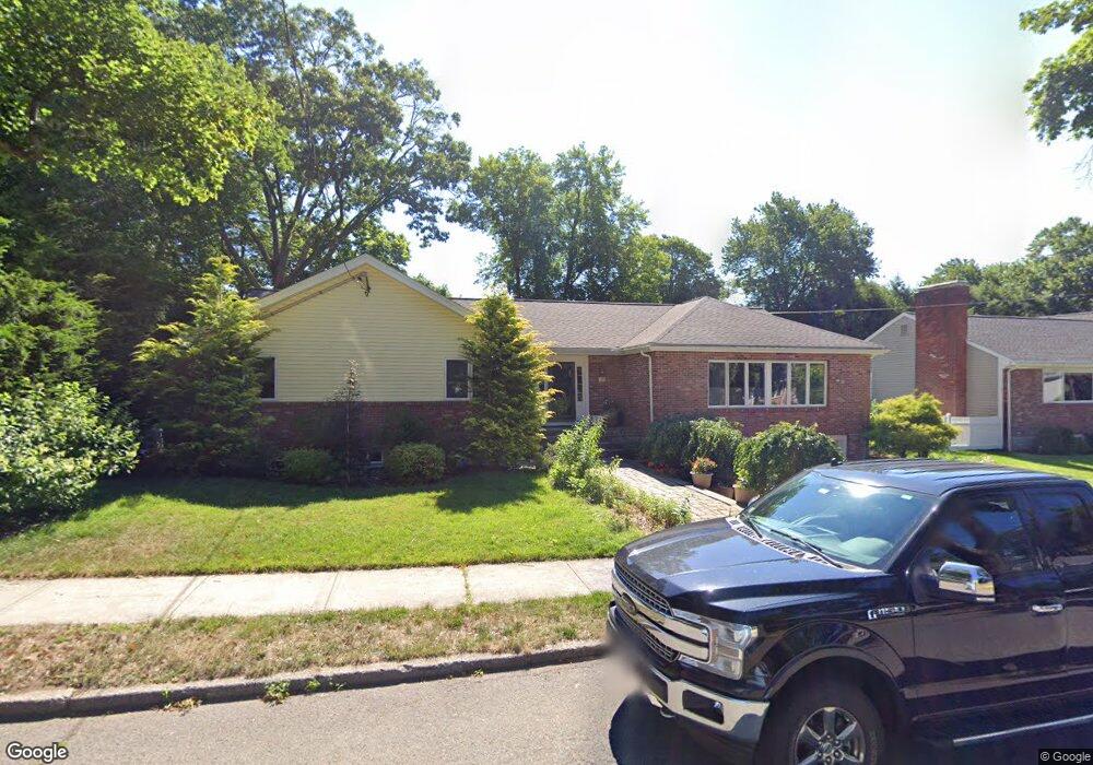 25 Helene Rd, Waban, MA 02468 - photo 1