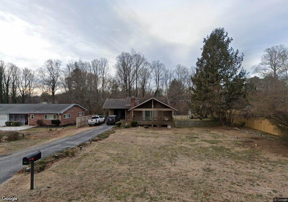 101 Wynnbrook Dr, Hendersonville, NC 28792 - photo 1