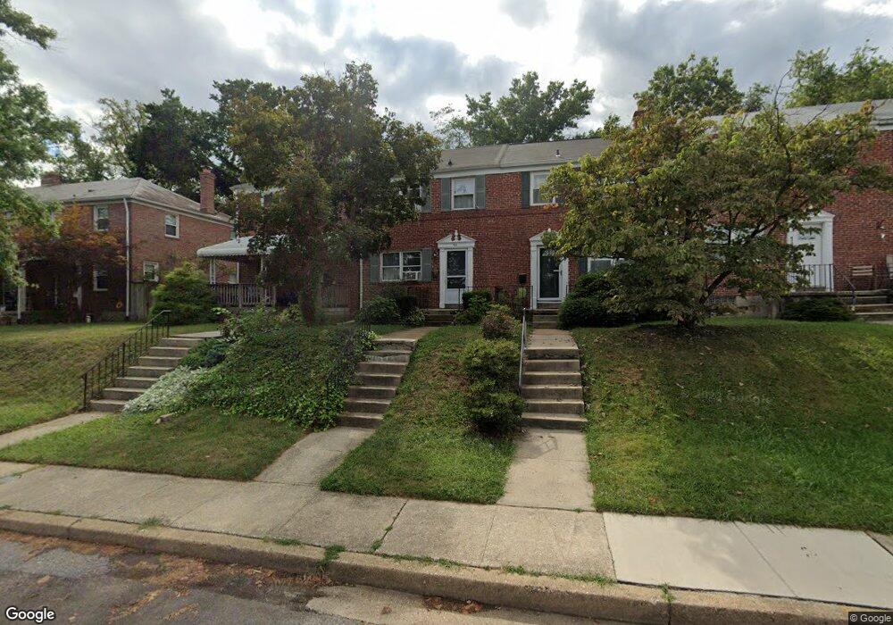 414 Westshire Dr, Catonsville, MD 21228 - photo 1