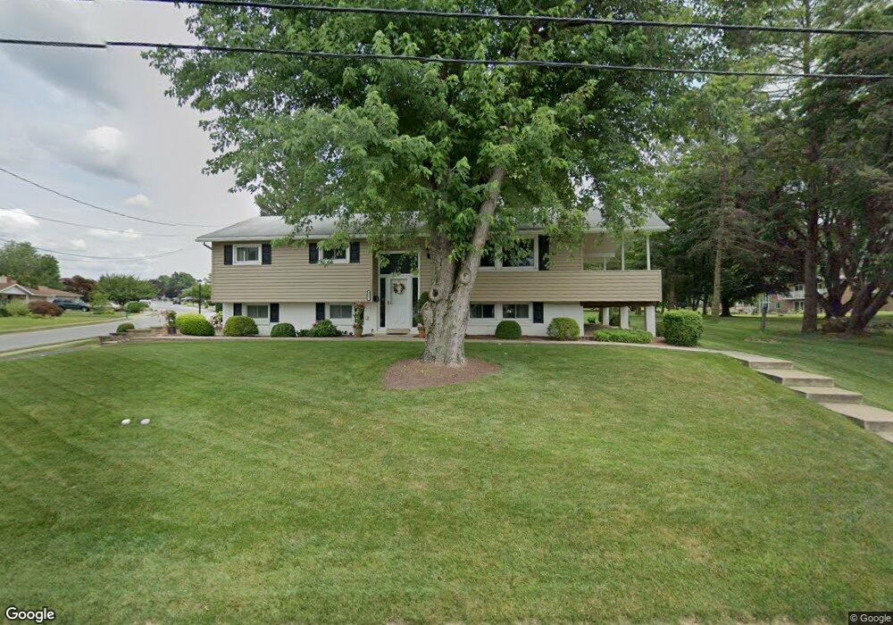4331 Lehigh St, Whitehall, PA 18052 - photo 1