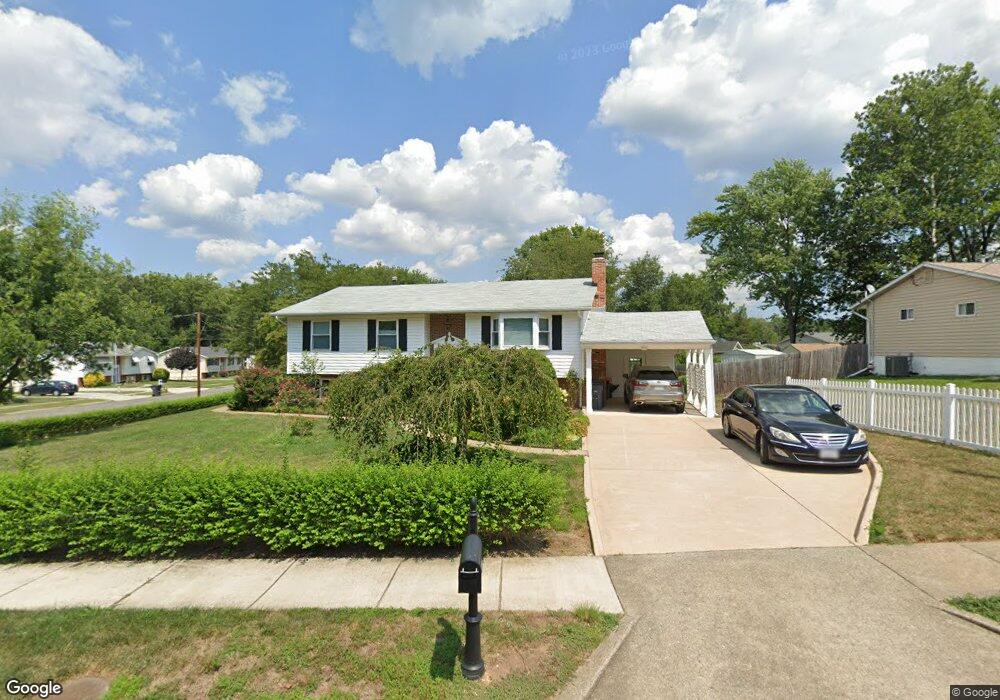 7618 Devries Dr, Lorton, VA 22079 - photo 1