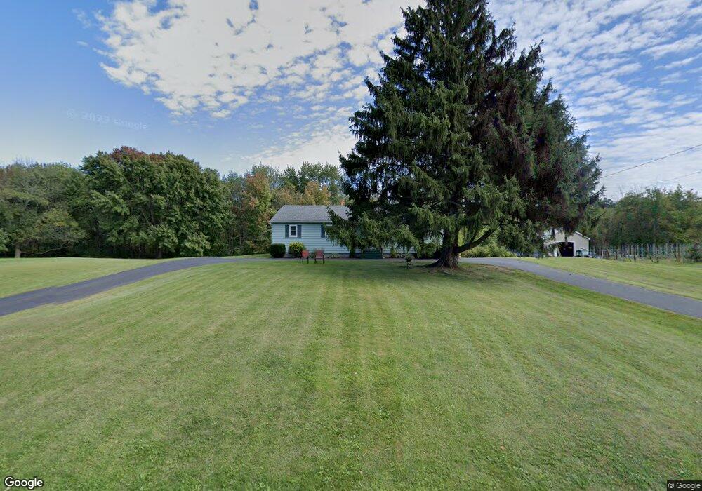 27 Howe Rd, Hudson, NY 12534 - photo 1