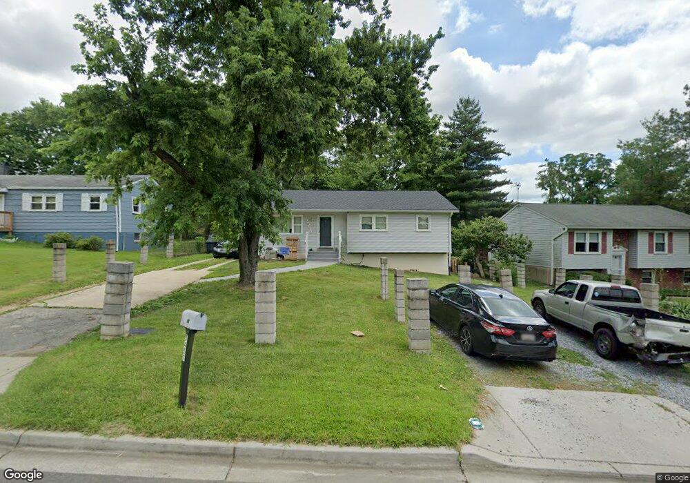 5457 Whitfield Chapel Rd, Lanham, MD 20706 - photo 1