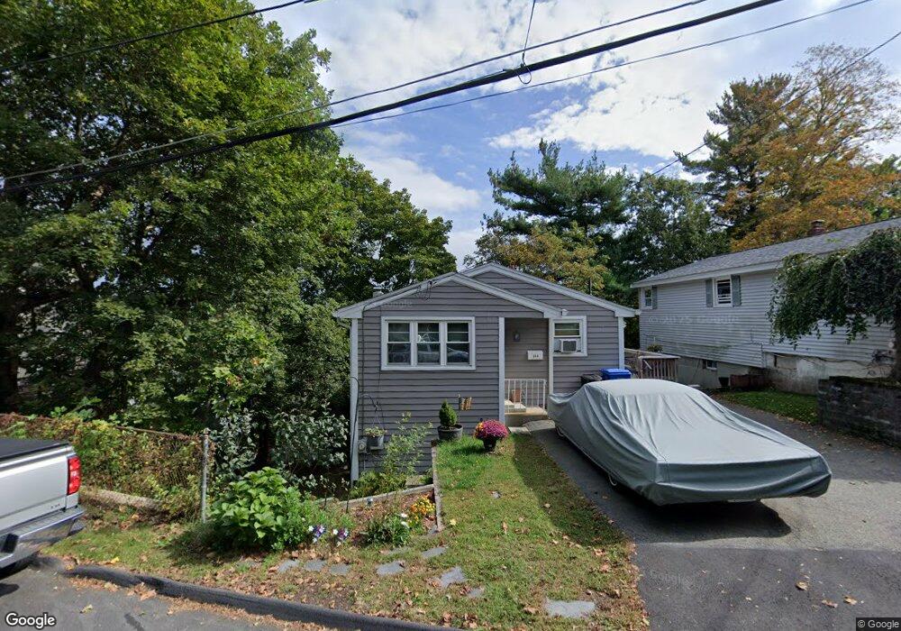 166 Pine Hill Cir, Waltham, MA 02451 - photo 1