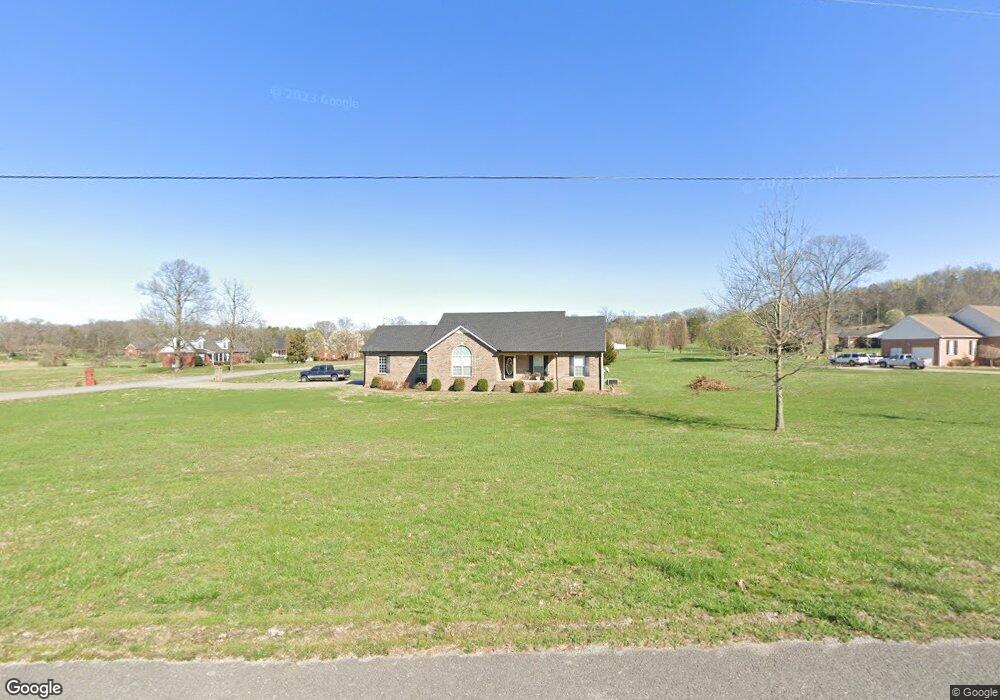 213 Gladys Dr, Shelbyville, TN 37160 - photo 1